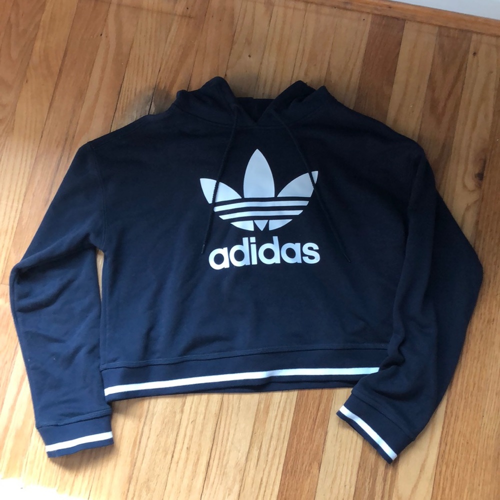 Adidas macy cropped hooded sweatshirt. NWOT
